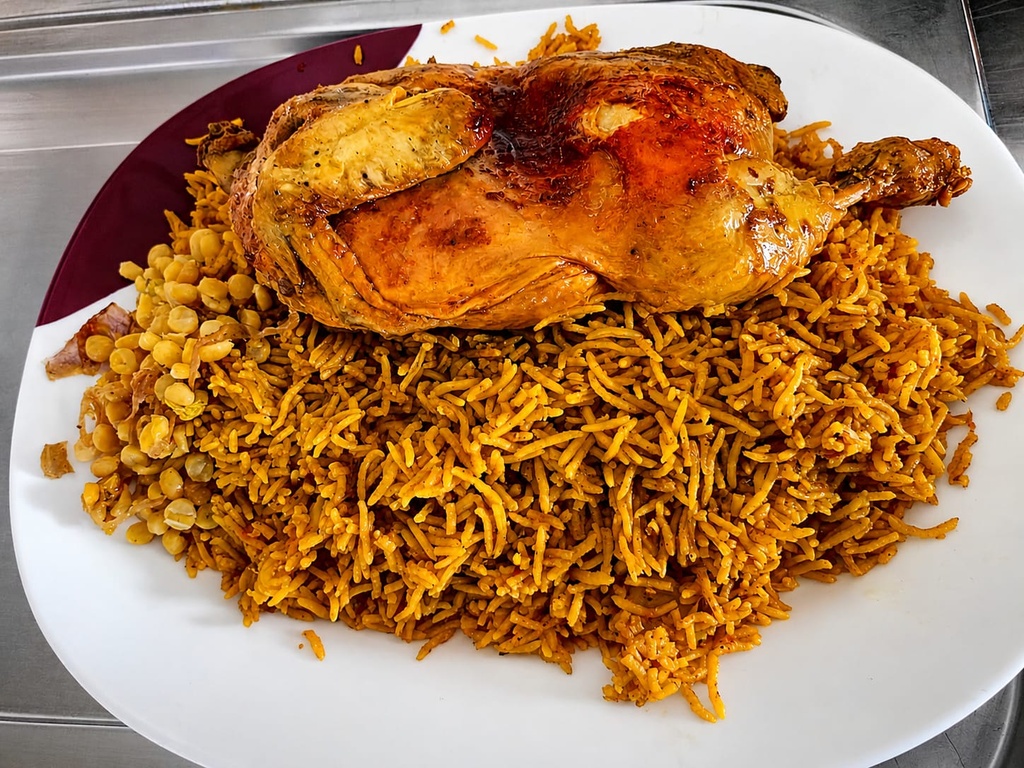 ربع مدفون دجاج